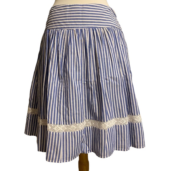 American Living Dresses & Skirts - American Living blue stripe crochet skirt size 6